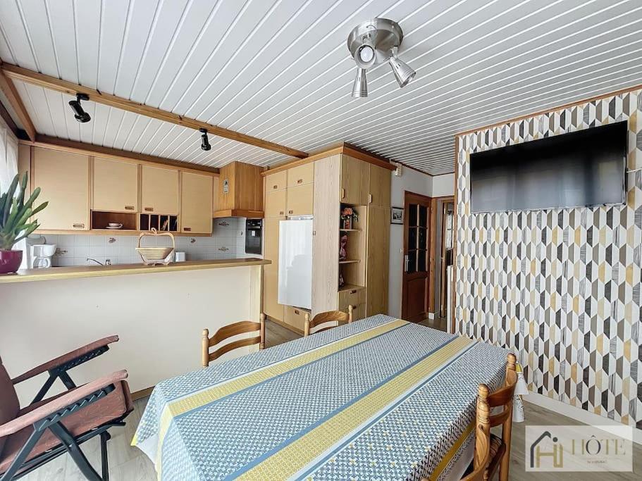 Appart 1Er Etage, Plage A 50M 브레뒨느 외부 사진